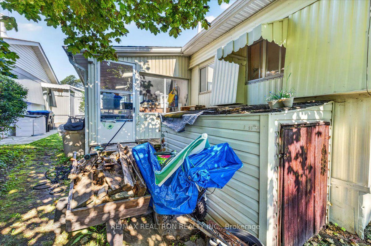 Photo 35 of 13 Broadway Avenue, Innisfil, Rural Innisfil — HOMEH