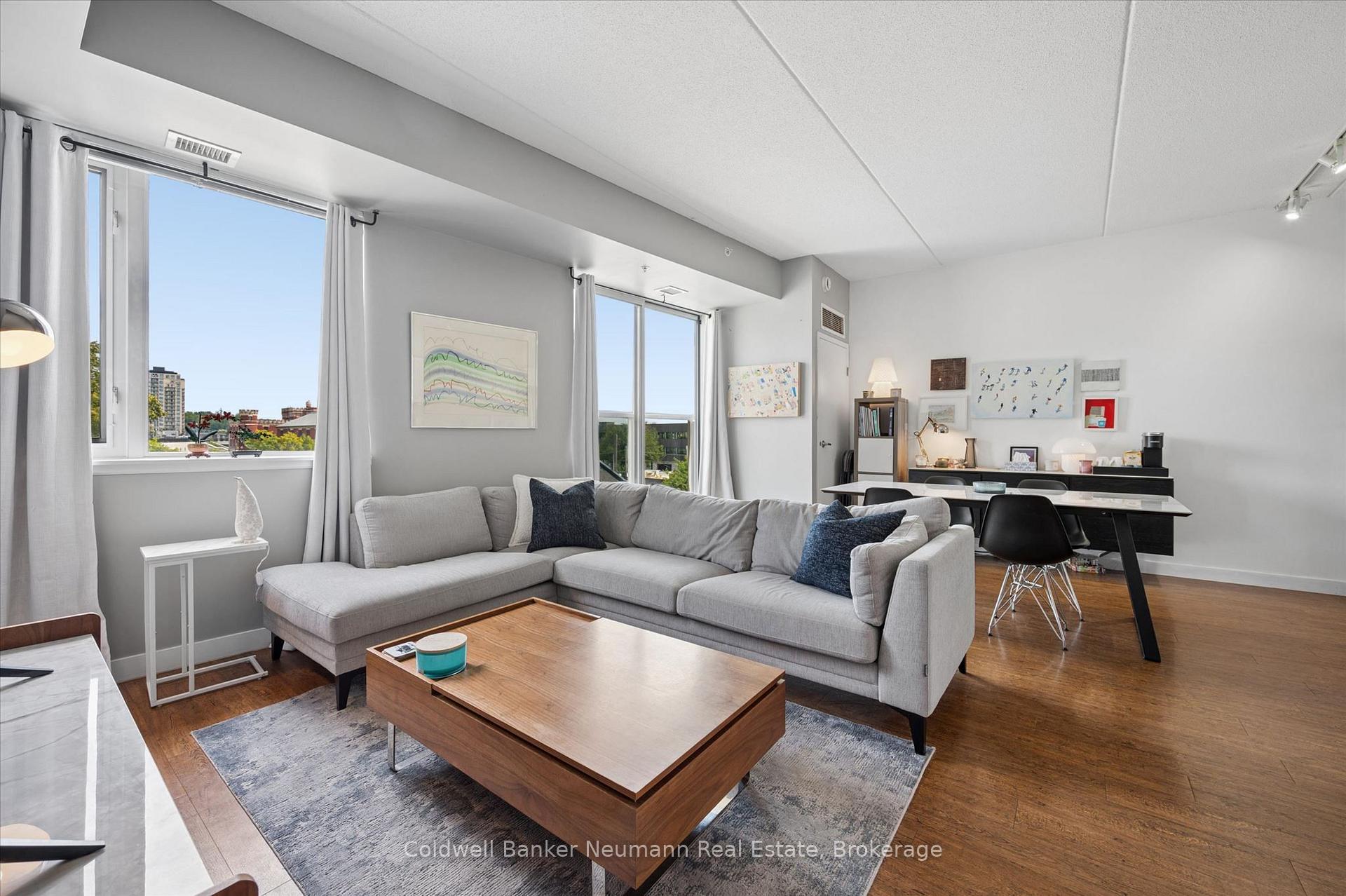 Front of Unit 309, 5 Gordon Street
