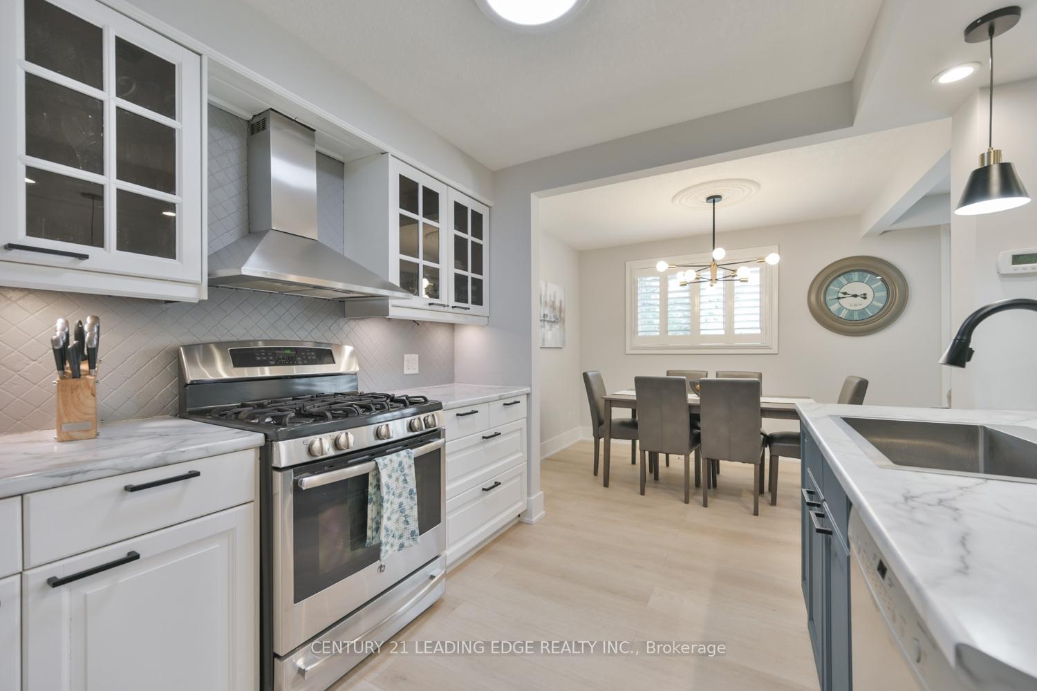 Photo 12 of 207 Yeates Avenue, Barrie, Painswick North — HOMEH