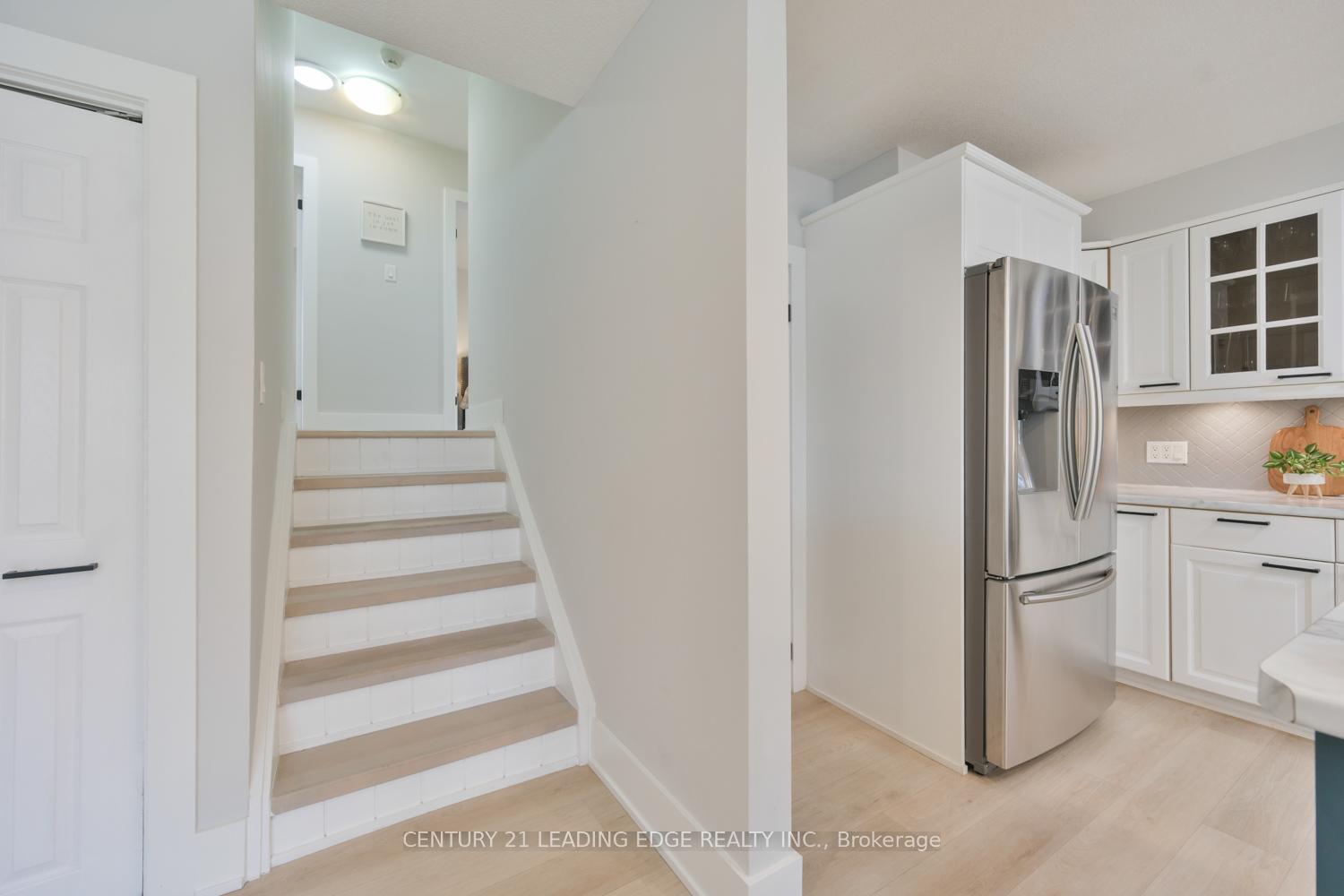 Photo 16 of 207 Yeates Avenue, Barrie, Painswick North — HOMEH