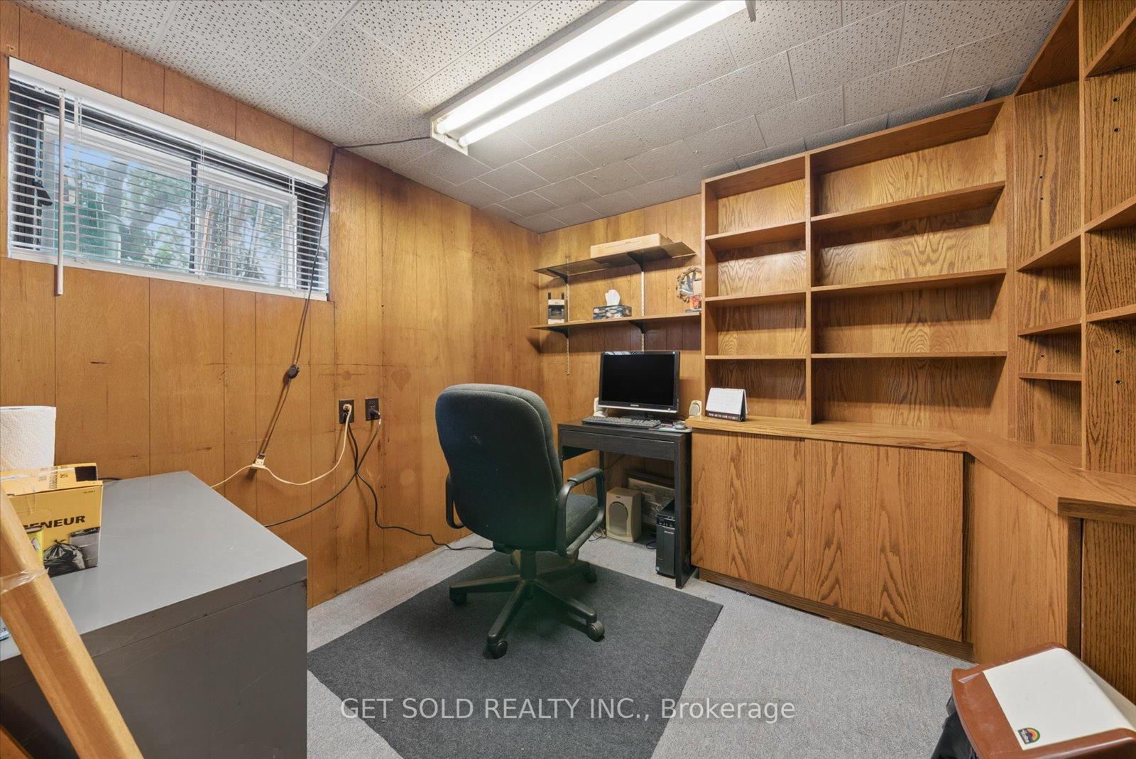 Photo 31 of 32 Checkendon Drive, Etobicoke, Rexdale-Kipling — HOMEH