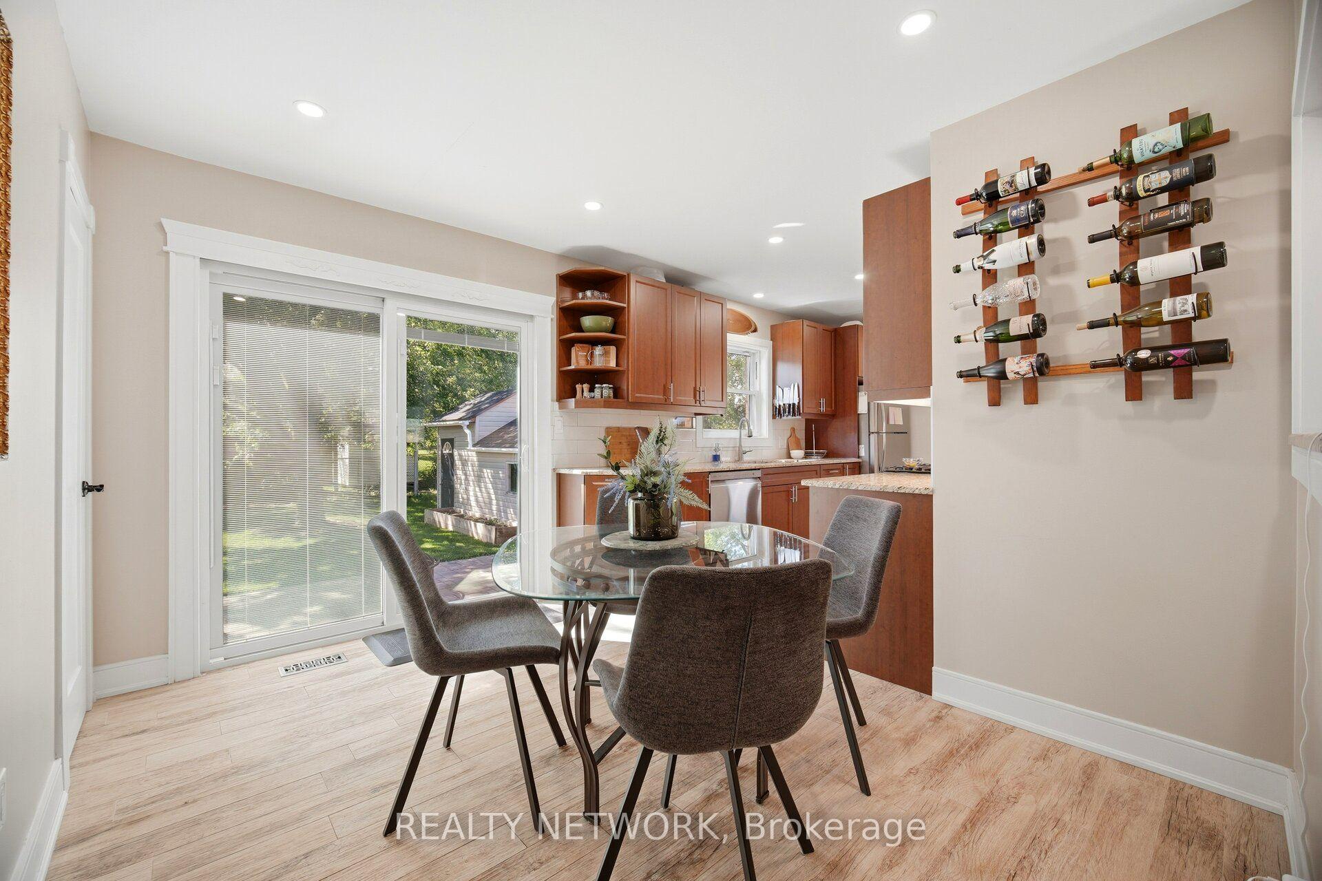 Photo 18 of 622 Upper Sherman Avenue, Hamilton, Burkholme — HOMEH