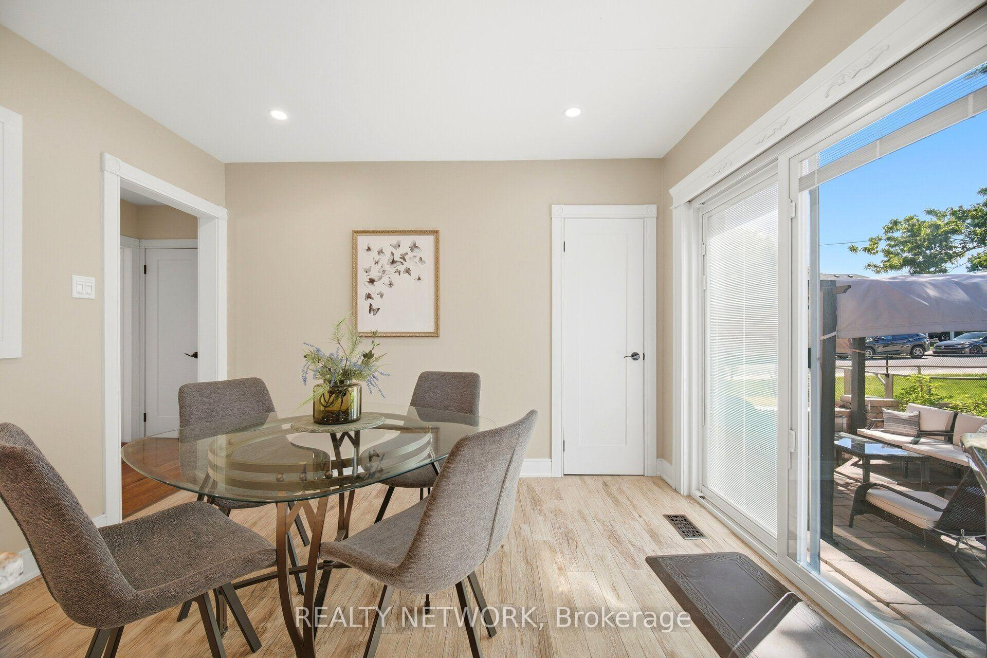 Photo 20 of 622 Upper Sherman Avenue, Hamilton, Burkholme — HOMEH