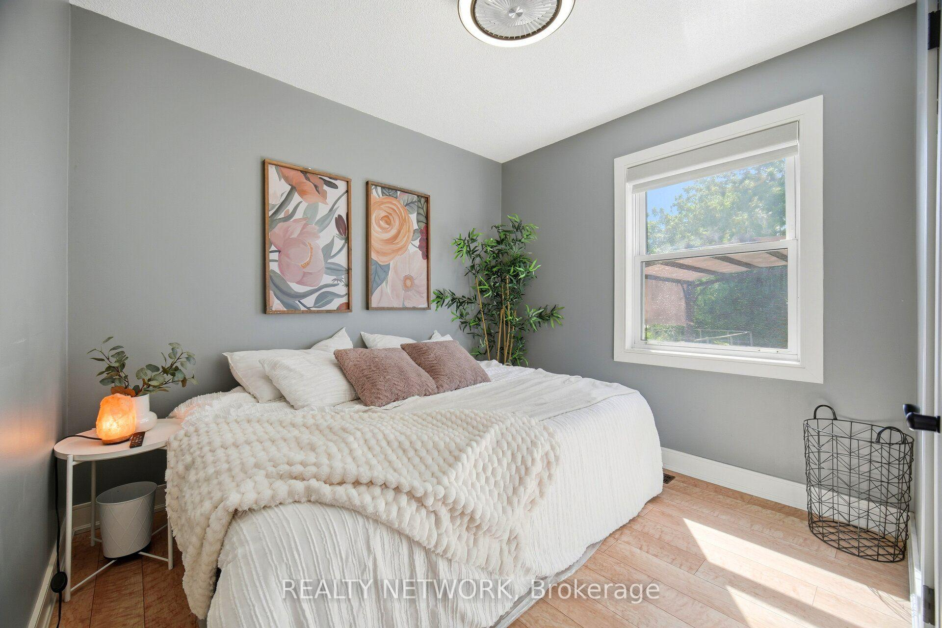 Photo 25 of 622 Upper Sherman Avenue, Hamilton, Burkholme — HOMEH