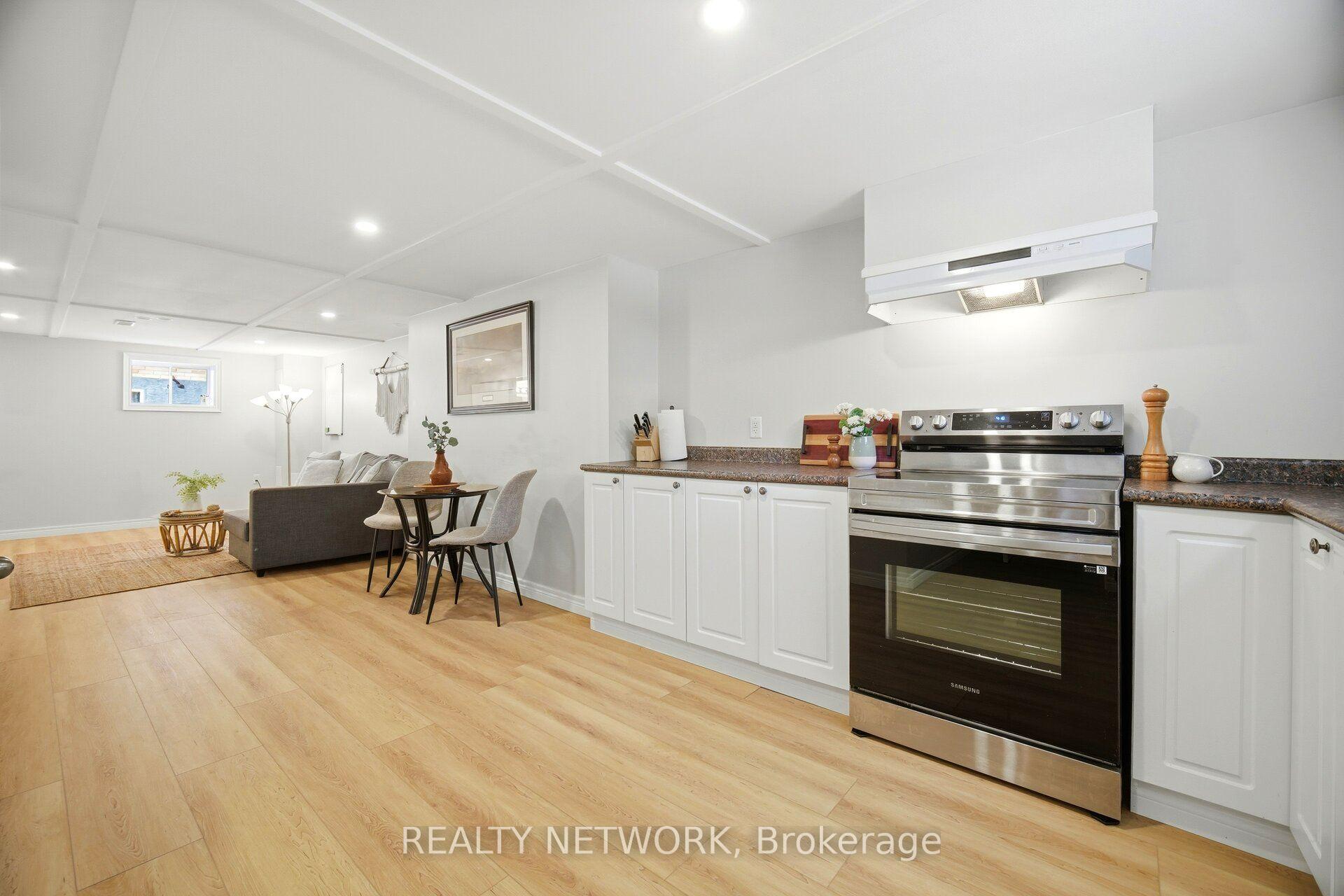 Photo 31 of 622 Upper Sherman Avenue, Hamilton, Burkholme — HOMEH