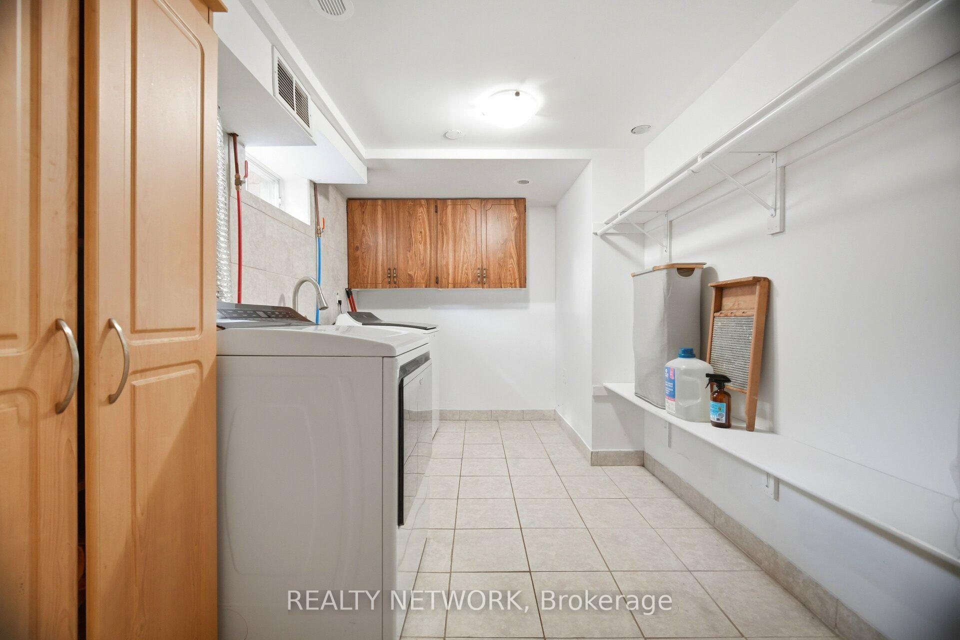Photo 42 of 622 Upper Sherman Avenue, Hamilton, Burkholme — HOMEH