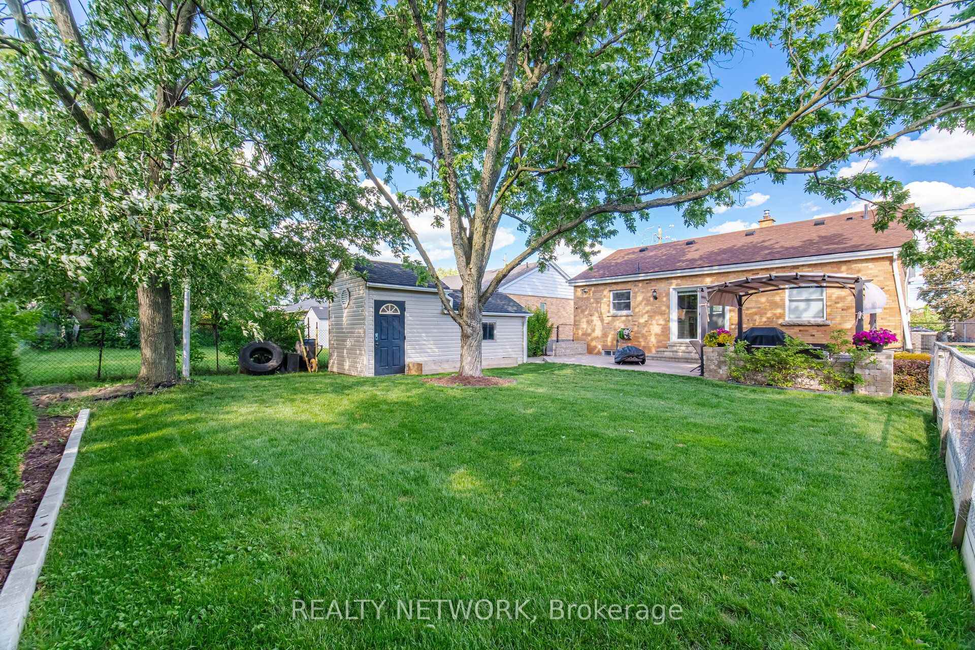 Photo 45 of 622 Upper Sherman Avenue, Hamilton, Burkholme — HOMEH