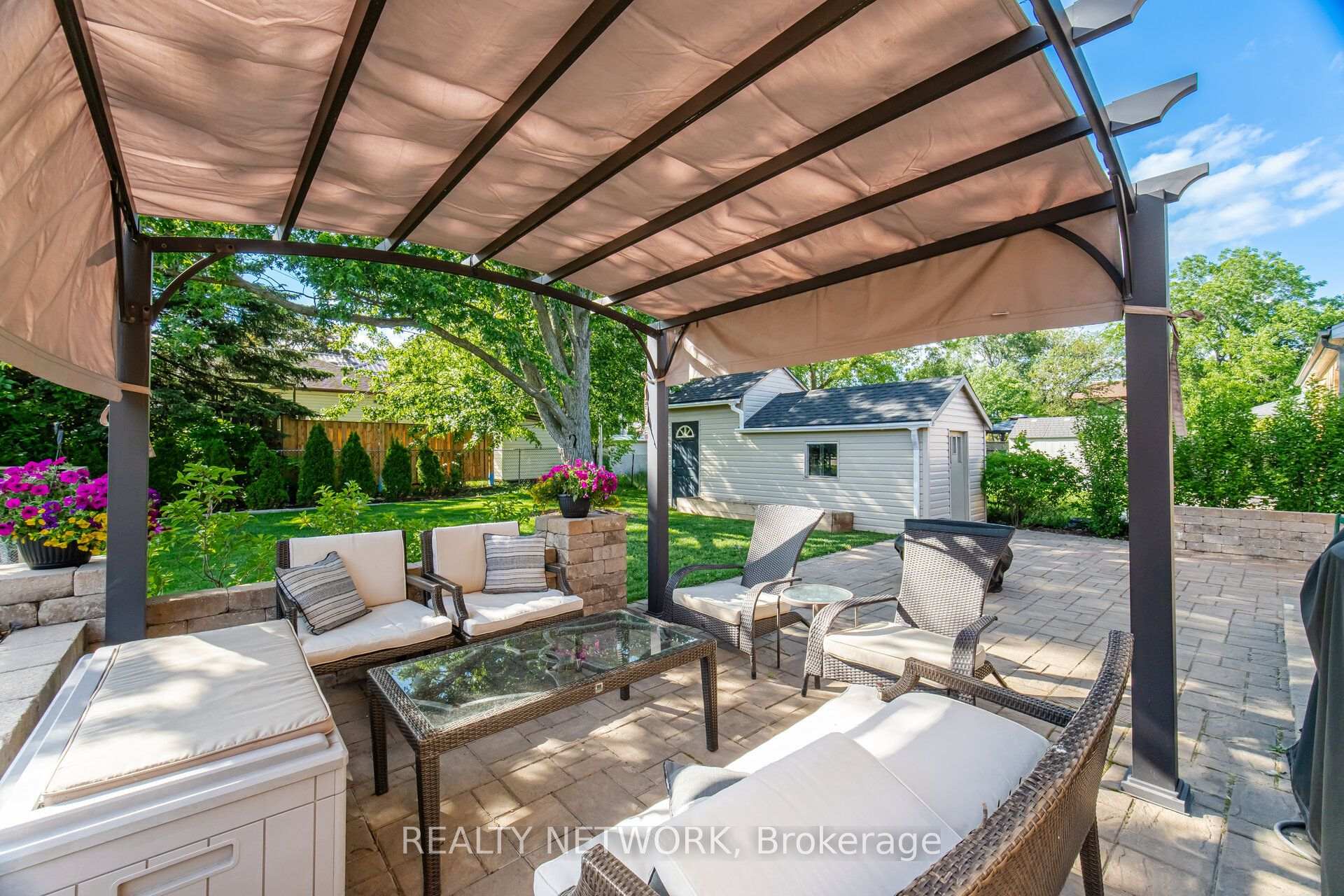 Photo 50 of 622 Upper Sherman Avenue, Hamilton, Burkholme — HOMEH
