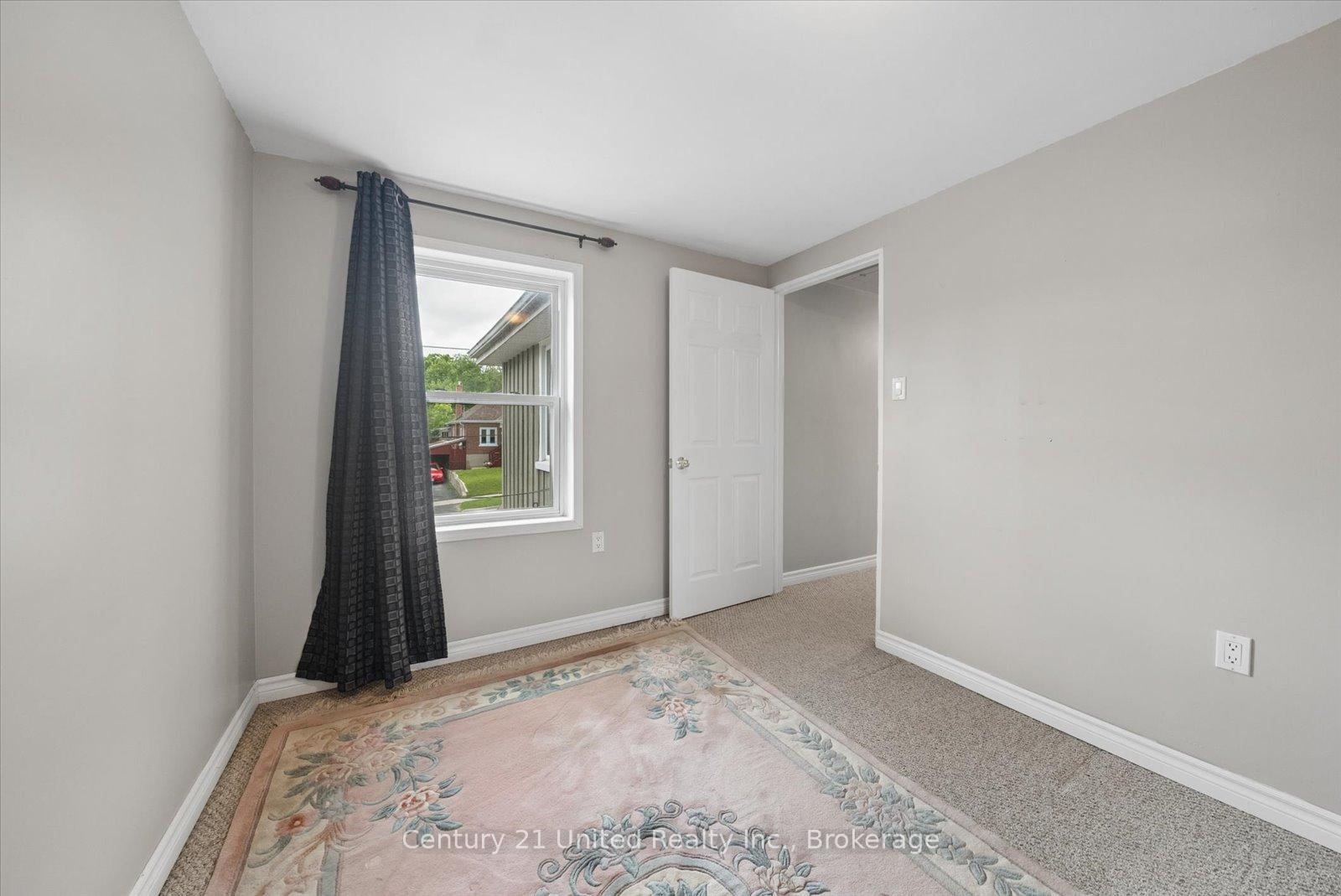 Photo 27 of 270 Rogers Street, Peterborough, Ashburnham Ward 4 — HOMEH