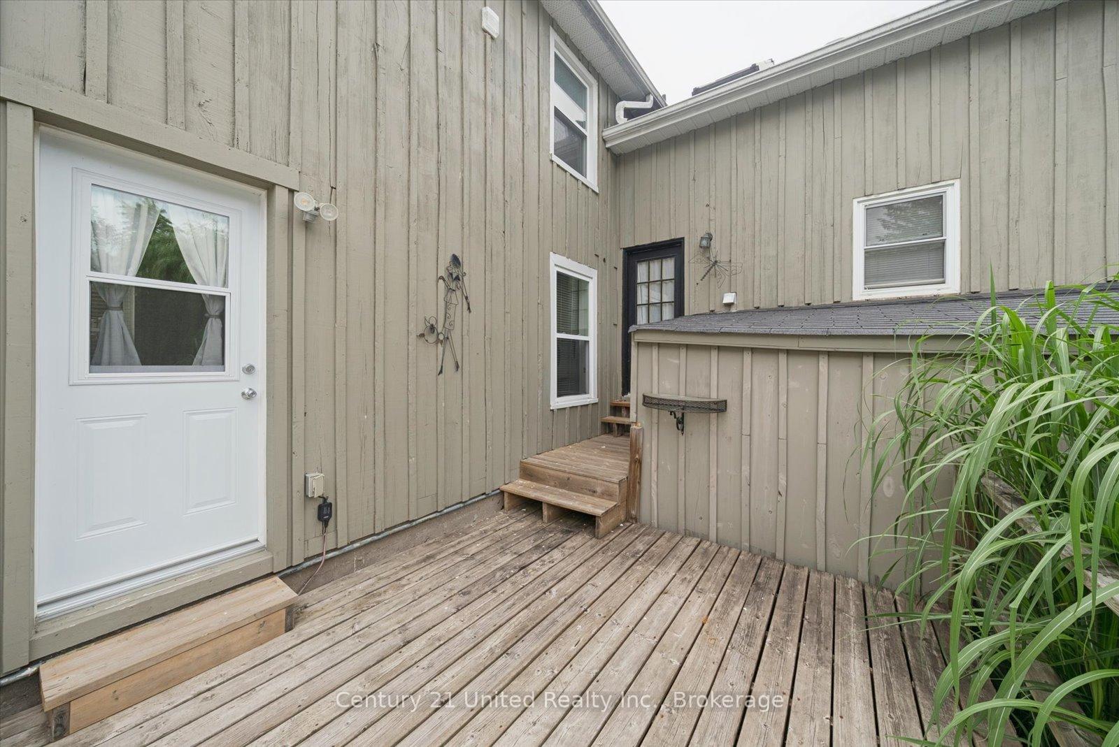 Photo 43 of 270 Rogers Street, Peterborough, Ashburnham Ward 4 — HOMEH