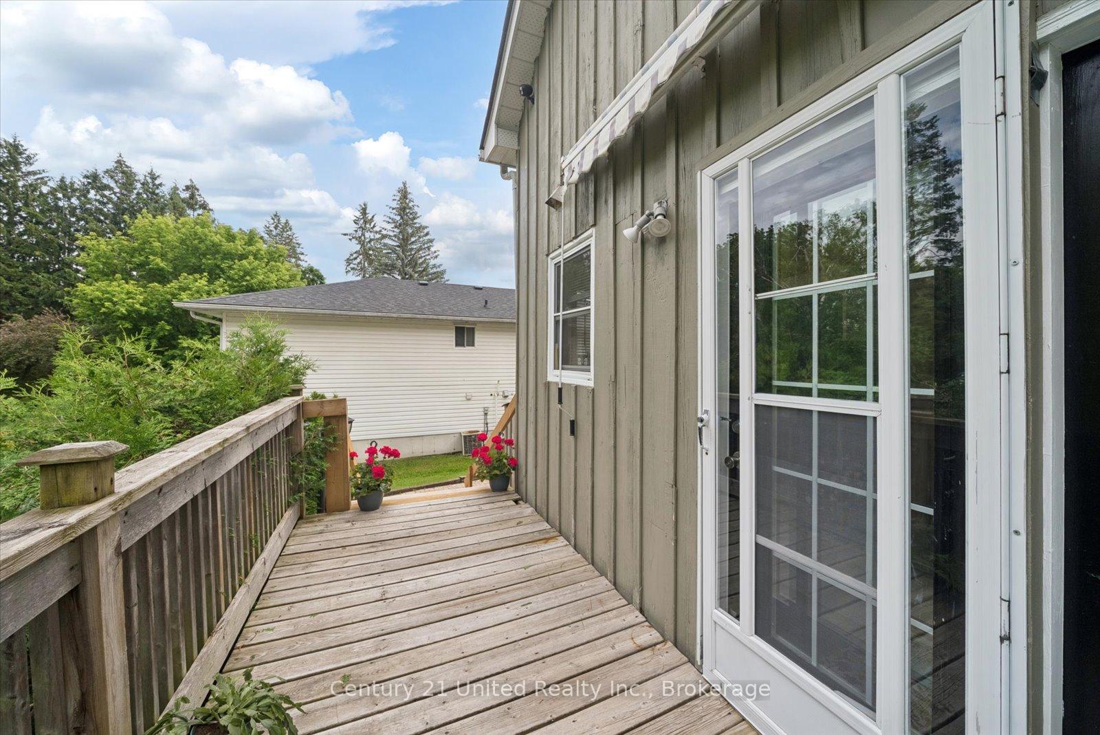 Photo 46 of 270 Rogers Street, Peterborough, Ashburnham Ward 4 — HOMEH