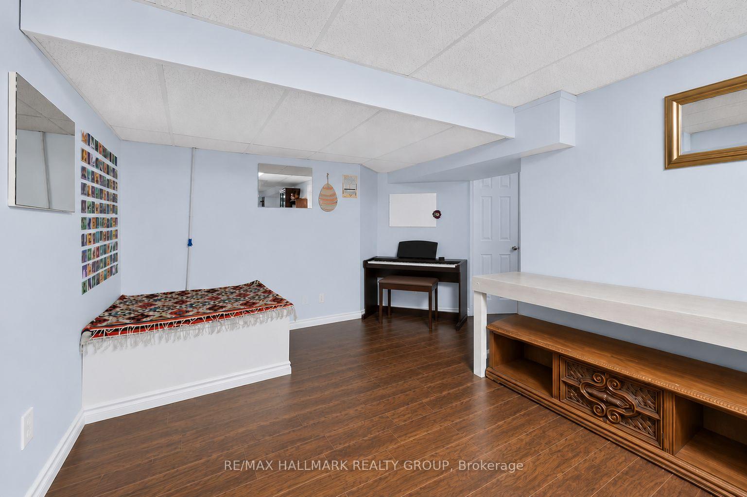 Photo 70 of 174 Carwood Circle W, Ottawa, Carson Meadows — HOMEH