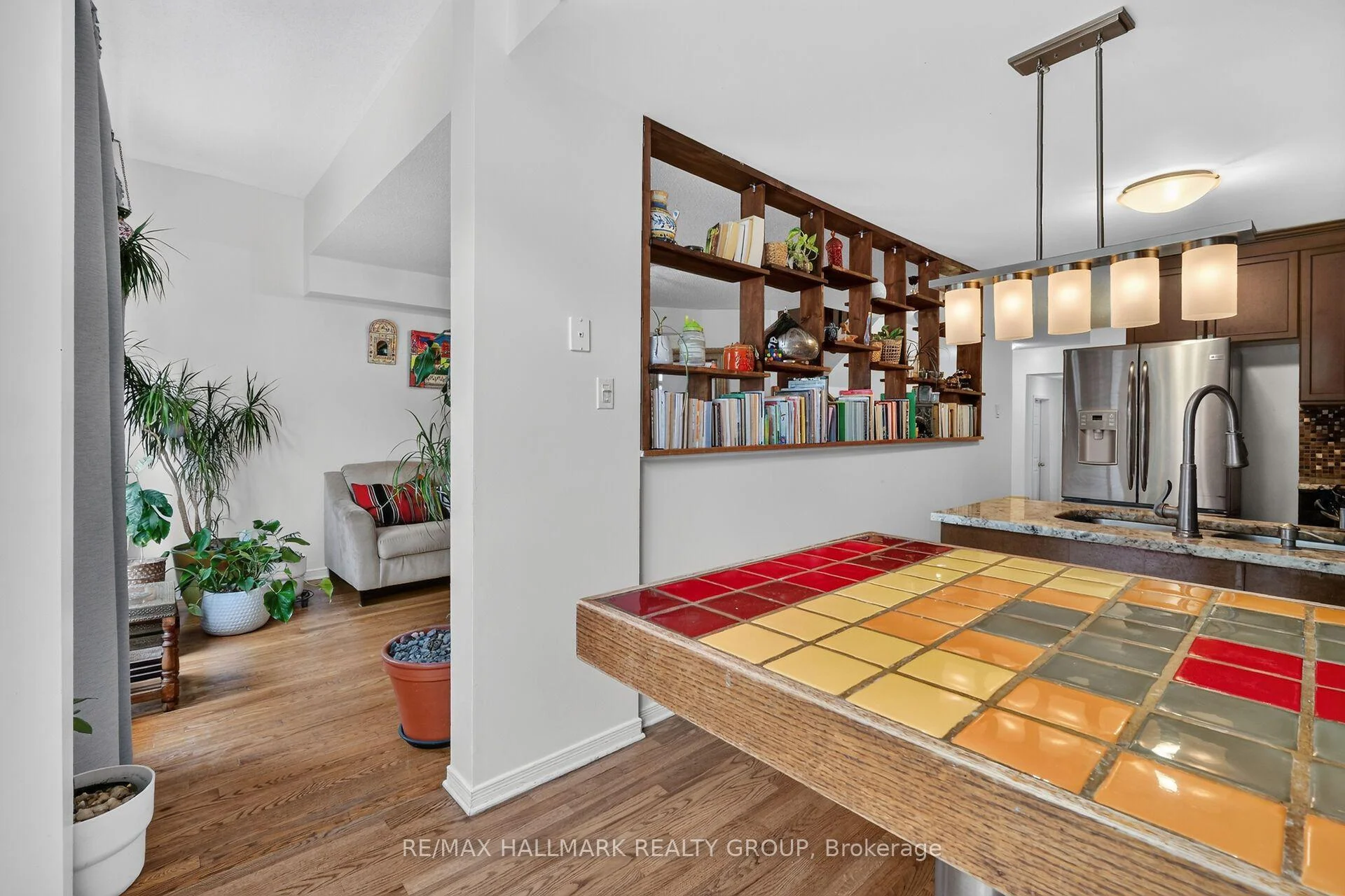 Photo 28 of 174 Carwood Circle W, Ottawa, Carson Meadows — HOMEH