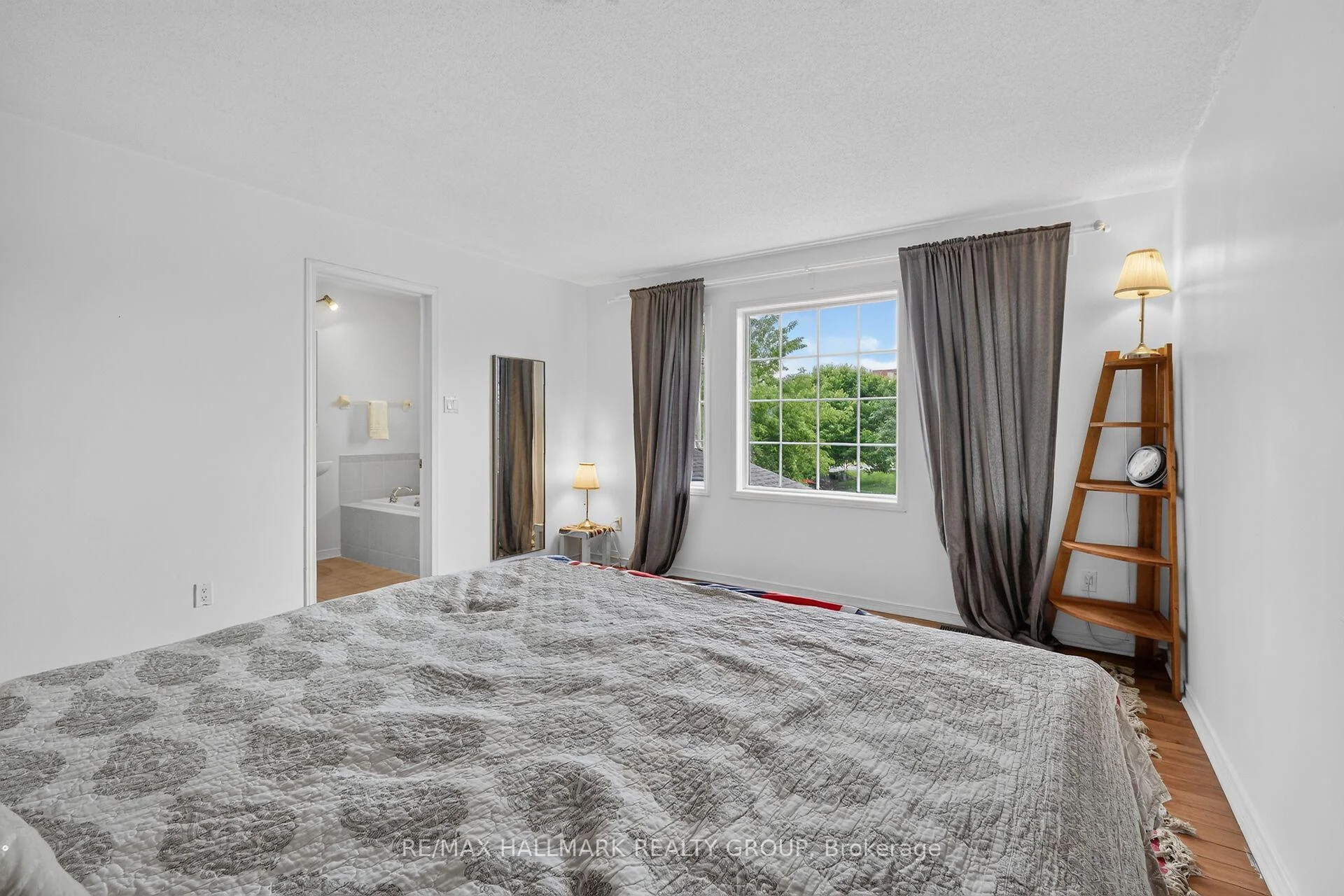 Photo 47 of 174 Carwood Circle W, Ottawa, Carson Meadows — HOMEH