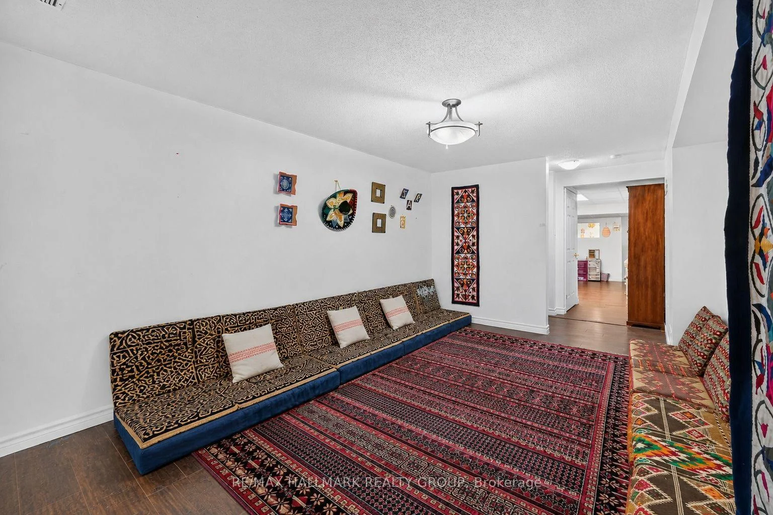 Photo 75 of 174 Carwood Circle W, Ottawa, Carson Meadows — HOMEH