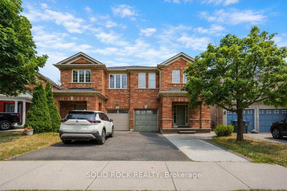 Photo 57 of 41 Trumpet Valley Boulevard, Brampton, Fletcher's Meadow — HOMEH