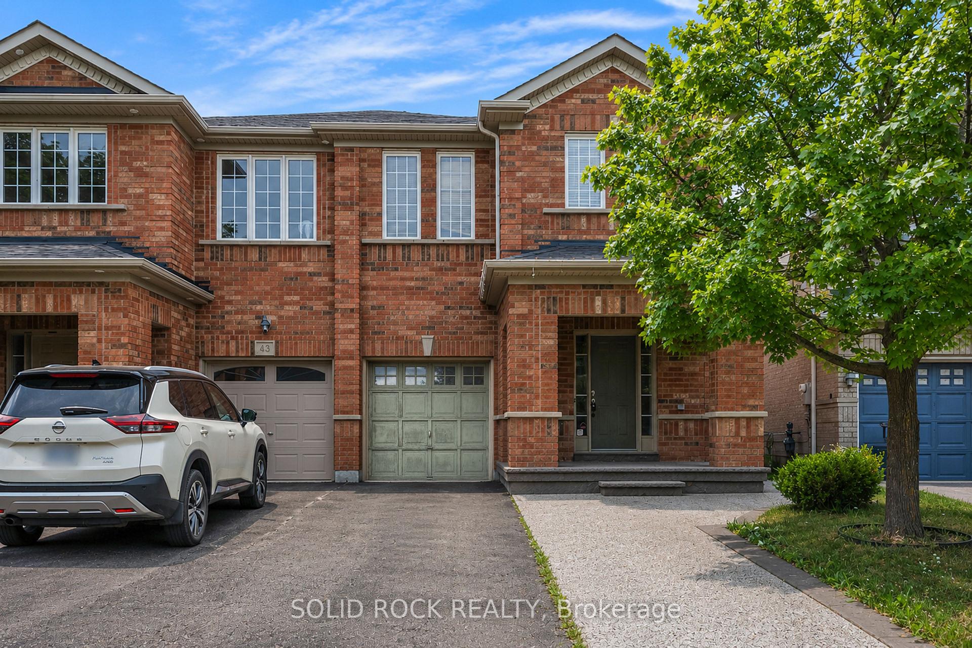 Photo 58 of 41 Trumpet Valley Boulevard, Brampton, Fletcher's Meadow — HOMEH