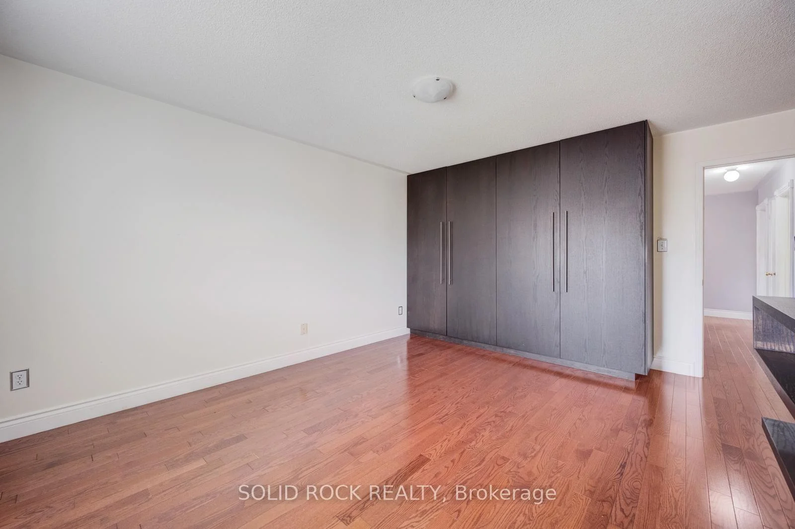 Photo 31 of 41 Trumpet Valley Boulevard, Brampton, Fletcher's Meadow — HOMEH