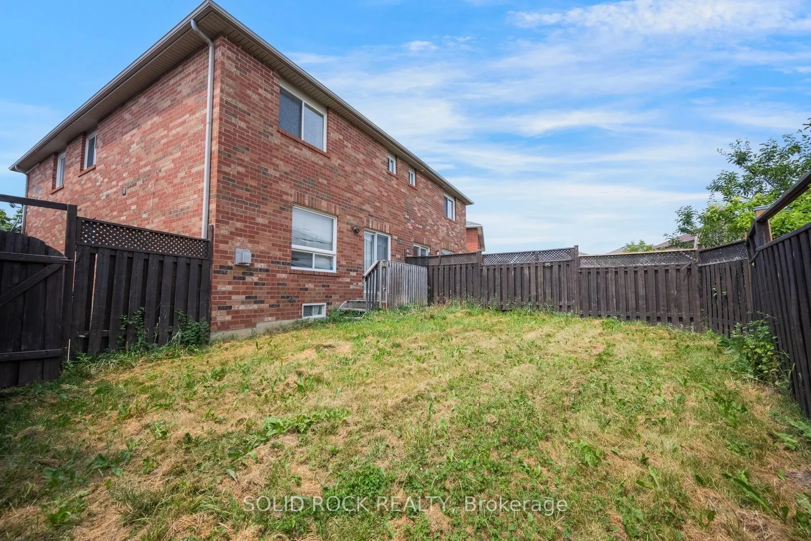 Photo 51 of 41 Trumpet Valley Boulevard, Brampton, Fletcher's Meadow — HOMEH