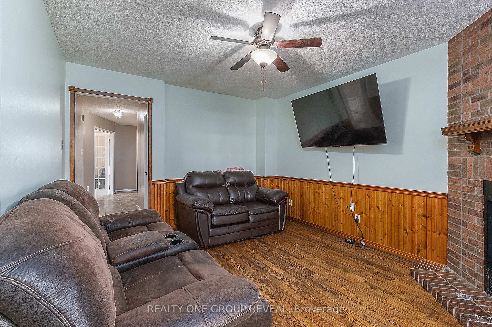 Photo 14 of 4 Stanford Crescent, Clarington, Newcastle — HOMEH