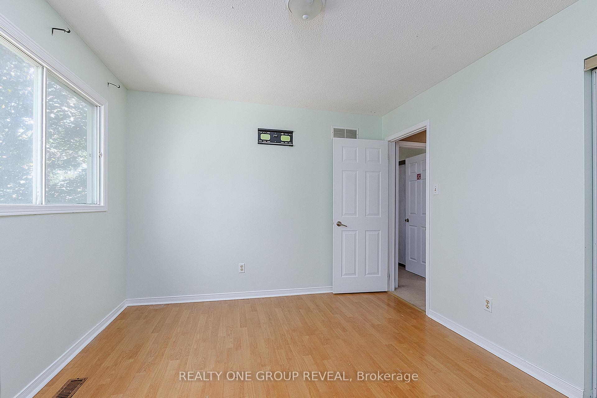 Photo 25 of 4 Stanford Crescent, Clarington, Newcastle — HOMEH