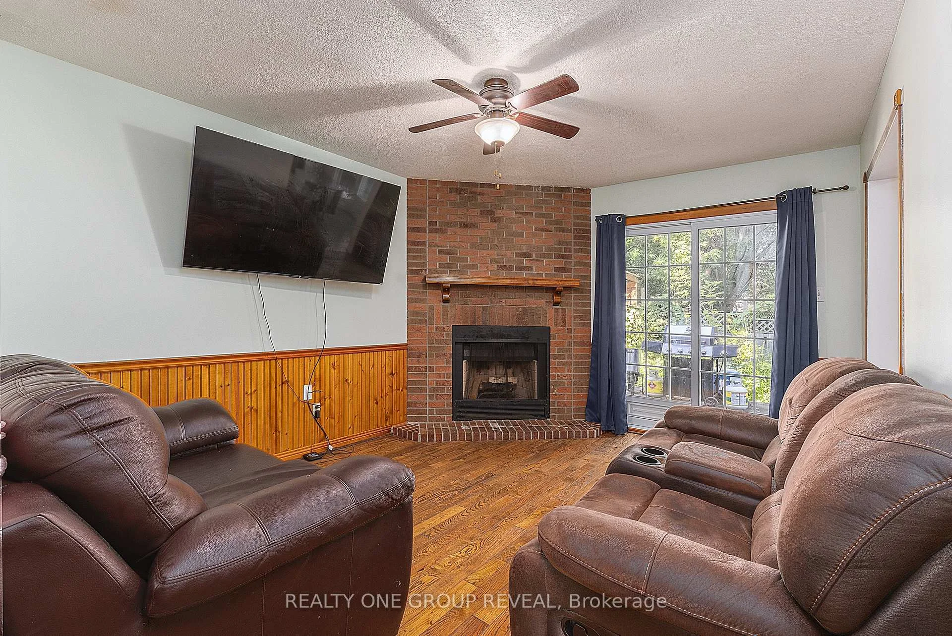 Photo 13 of 4 Stanford Crescent, Clarington, Newcastle — HOMEH