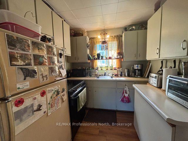 Photo 6 of 1436 Spring Valley Road, Minden Hills, Lutterworth — HOMEH