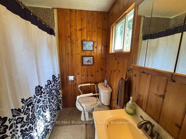 Photo 13 of 1436 Spring Valley Road, Minden Hills, Lutterworth — HOMEH