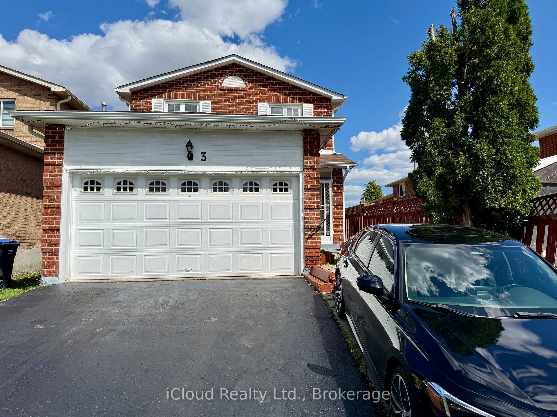 Photo 1 of 3 Dorking Drive, Brampton, Heart Lake West — HOMEH