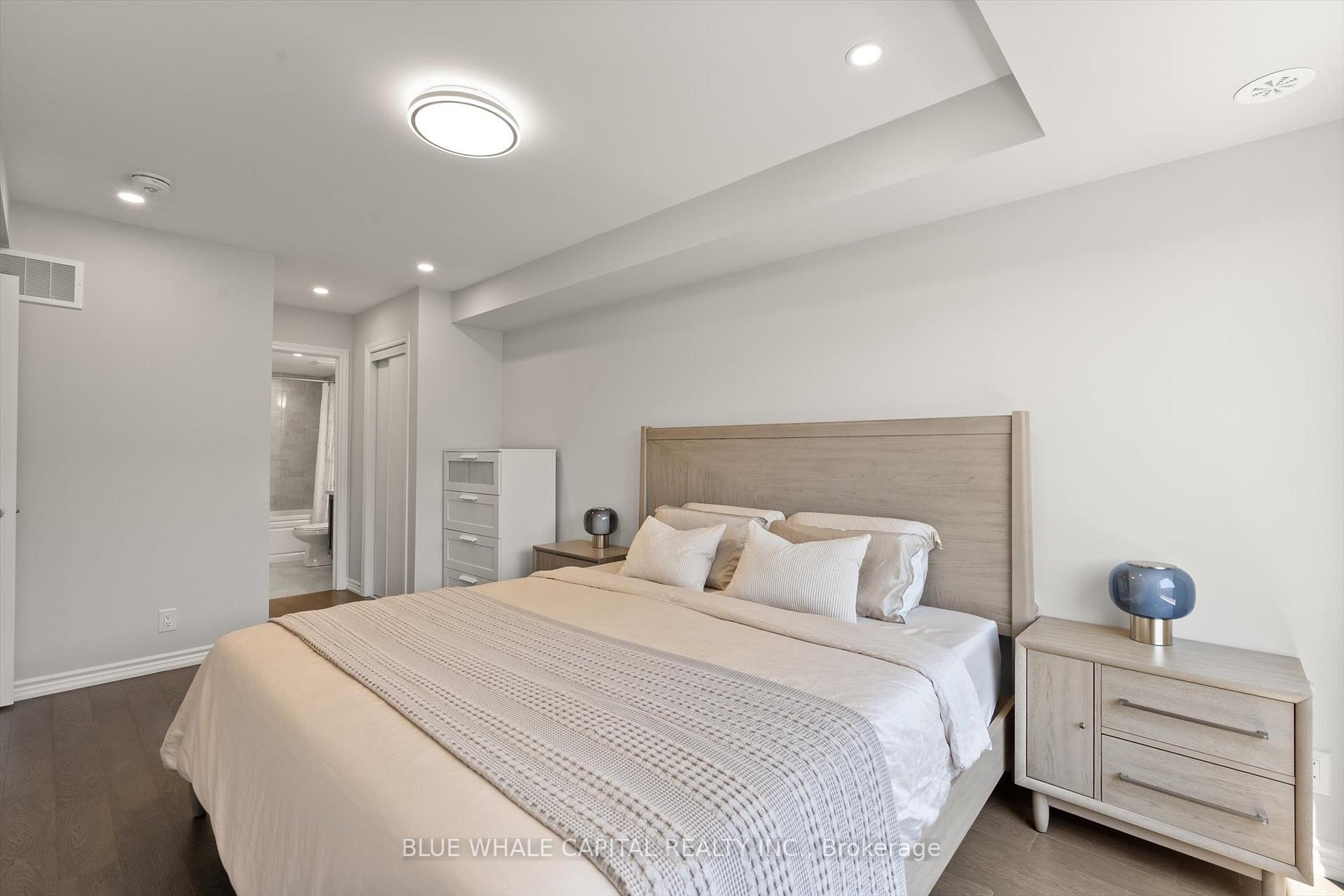 Photo 13 of 16 Herman Gilroy Lane, Markham, Angus Glen — HOMEH