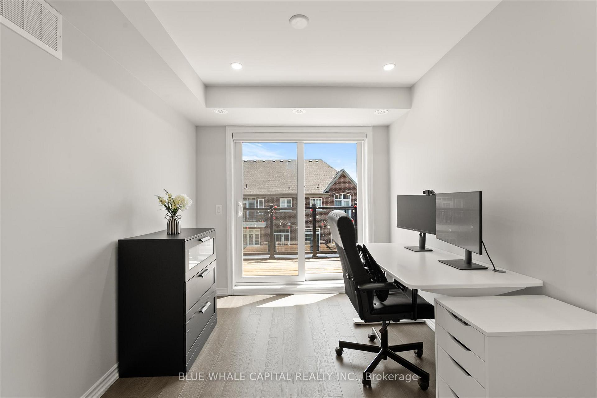 Photo 15 of 16 Herman Gilroy Lane, Markham, Angus Glen — HOMEH
