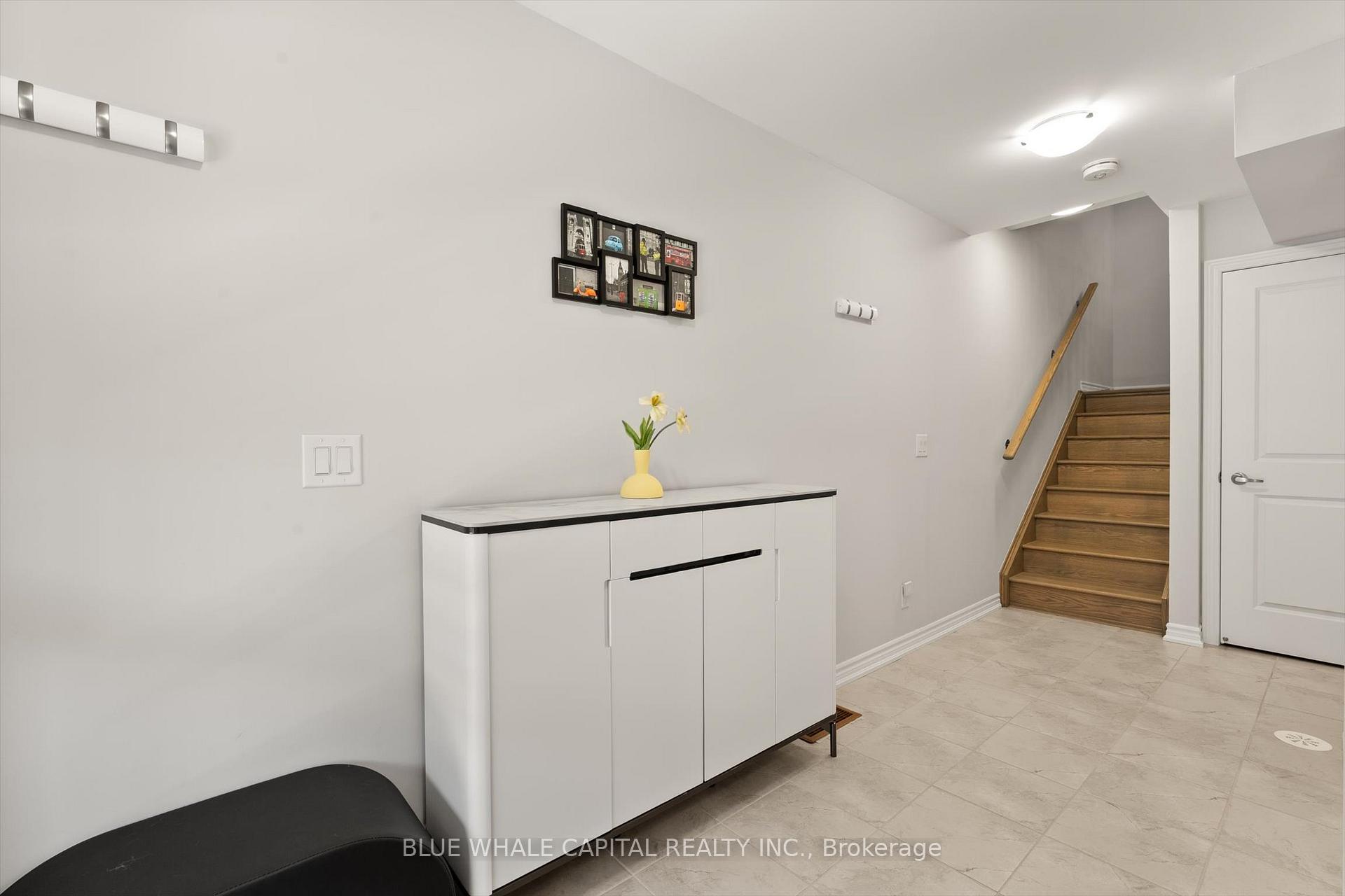 Photo 18 of 16 Herman Gilroy Lane, Markham, Angus Glen — HOMEH