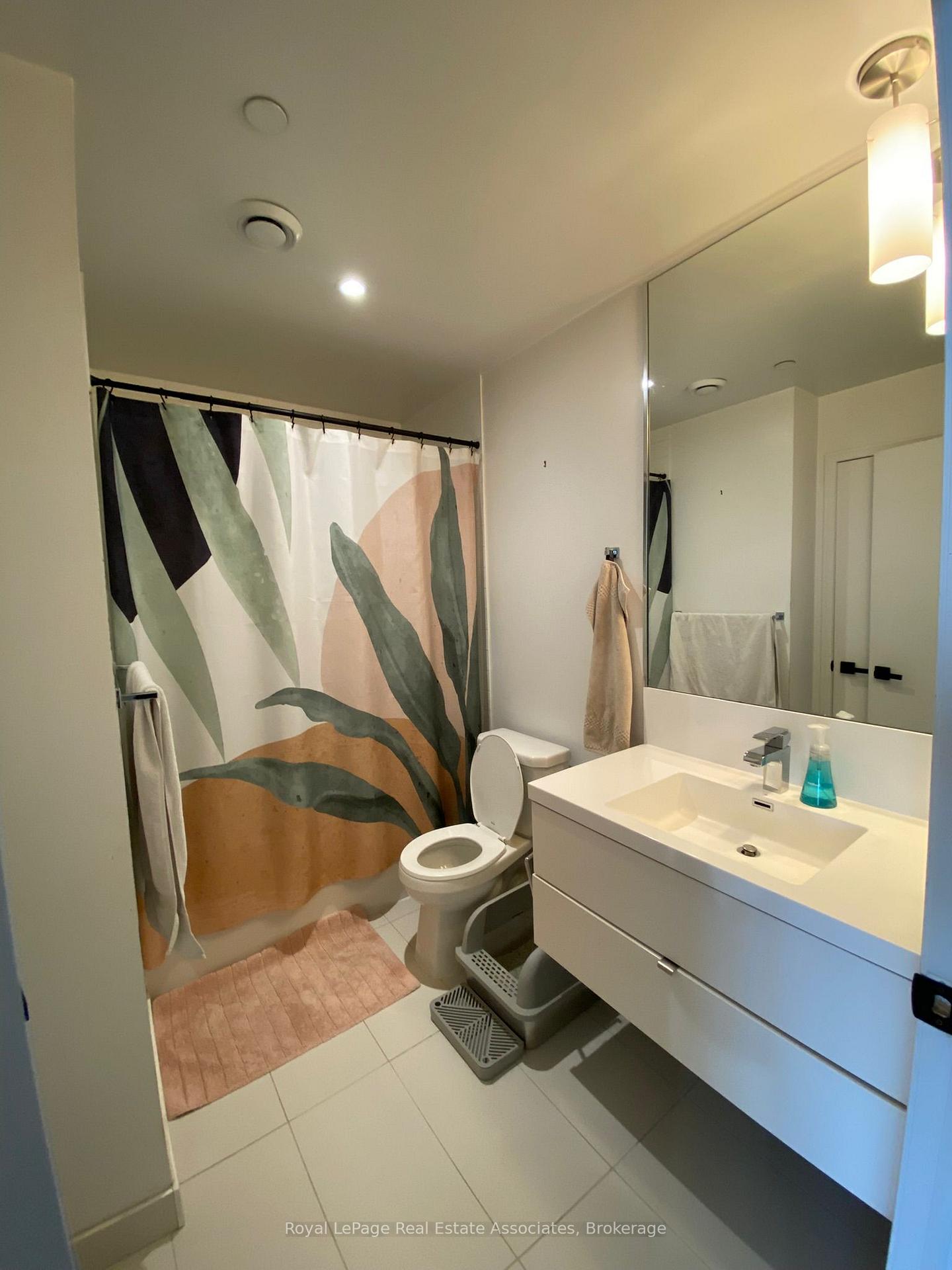 Photo 11 of Unit 2701, 9 Valhalla Inn Road, Etobicoke, Islington-City Centre West — HOMEH