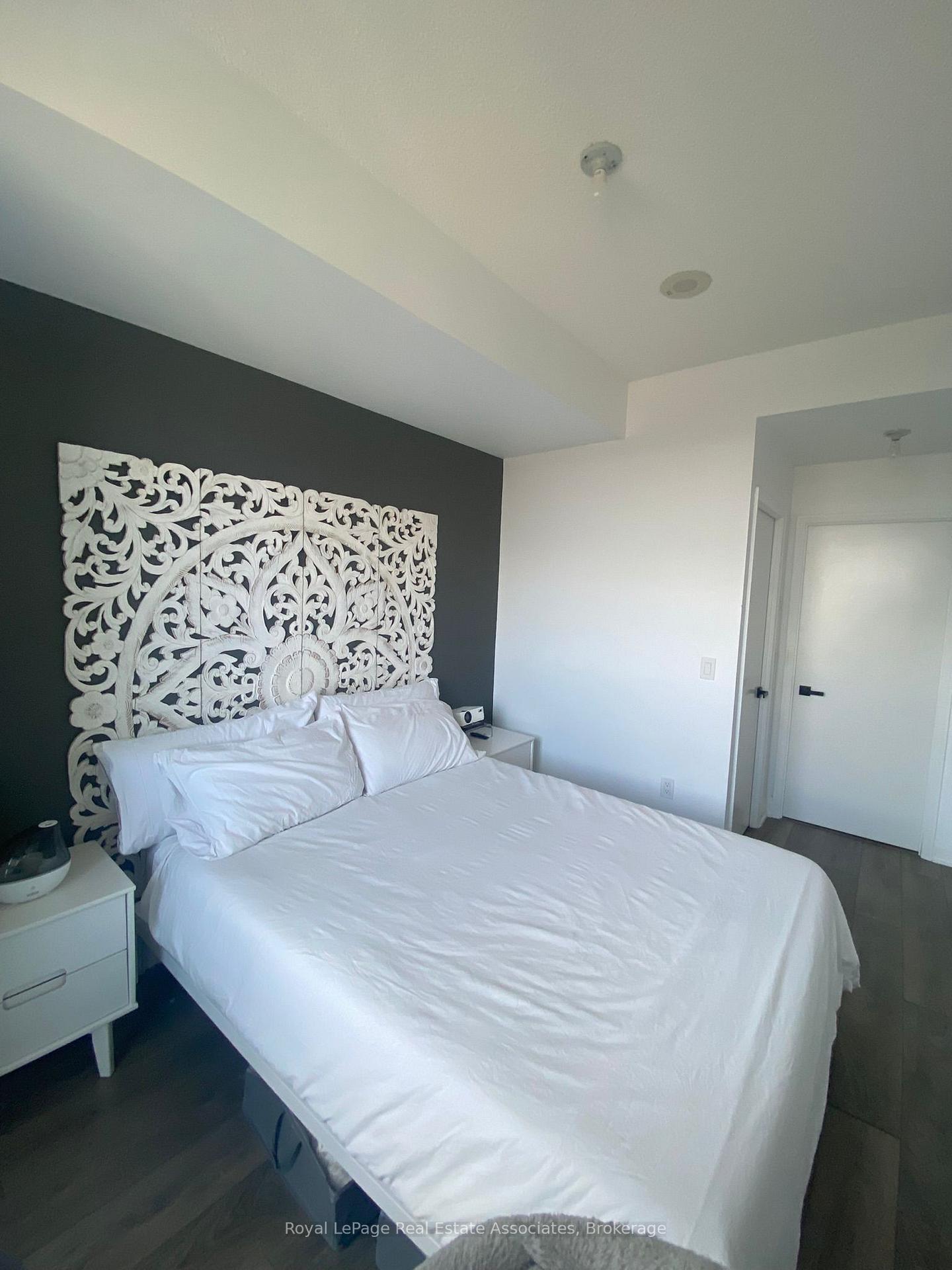 Photo 15 of Unit 2701, 9 Valhalla Inn Road, Etobicoke, Islington-City Centre West — HOMEH