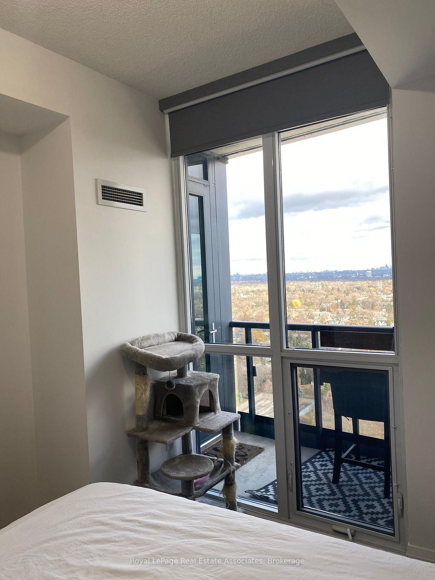 Photo 16 of Unit 2701, 9 Valhalla Inn Road, Etobicoke, Islington-City Centre West — HOMEH