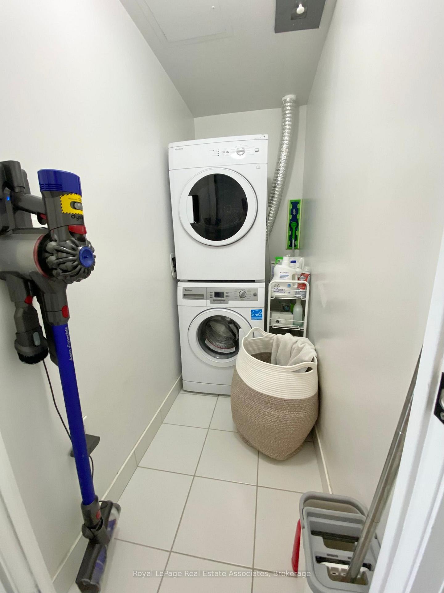 Photo 21 of Unit 2701, 9 Valhalla Inn Road, Etobicoke, Islington-City Centre West — HOMEH