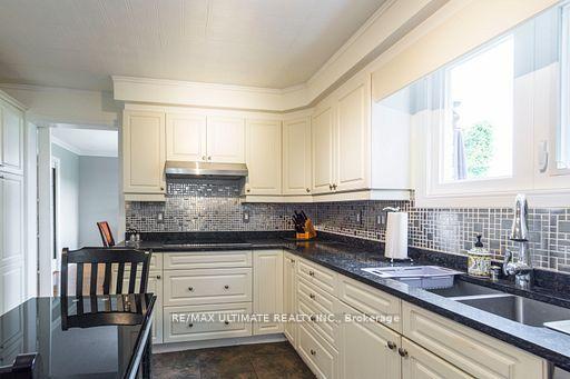 Photo 13 of 34 Briarwood Crescent, Belleville, Belleville Ward — HOMEH