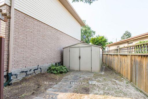 Photo 41 of 34 Briarwood Crescent, Belleville, Belleville Ward — HOMEH
