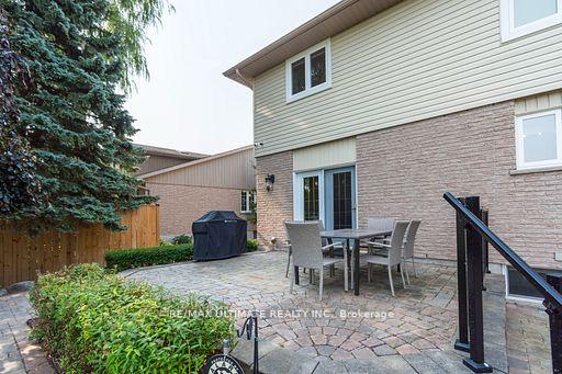 Photo 43 of 34 Briarwood Crescent, Belleville, Belleville Ward — HOMEH