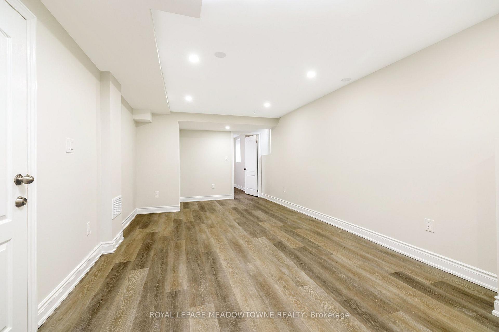 Photo 17 of Unit Bsmt, 1603 Hume Way, Milton, Beaty — HOMEH