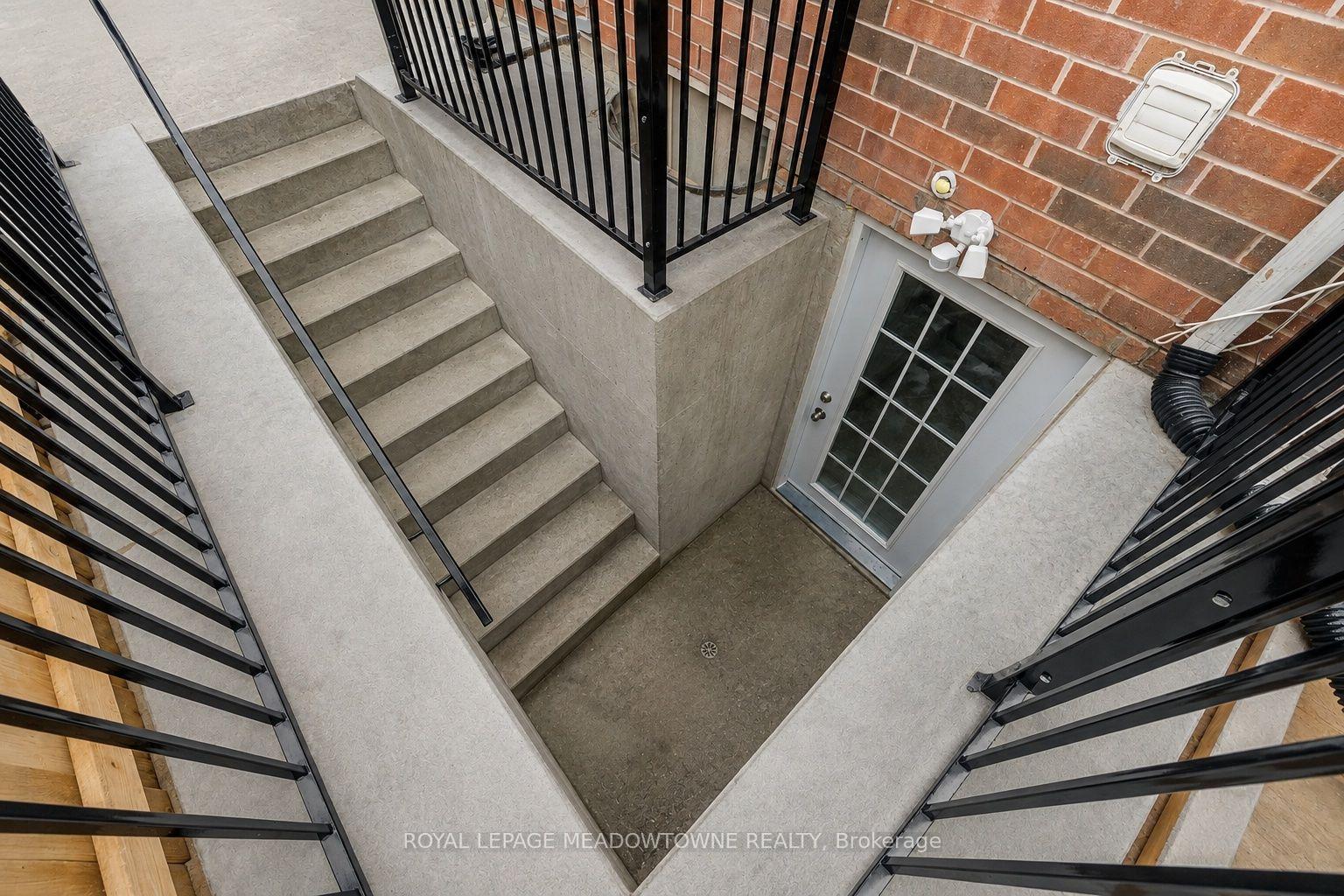 Photo 6 of Unit Bsmt, 1603 Hume Way, Milton, Beaty — HOMEH