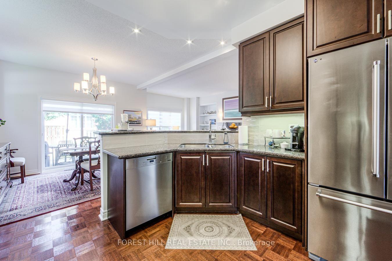 Photo 5 of 69 Louisburg Way, Markham, Greensborough — HOMEH