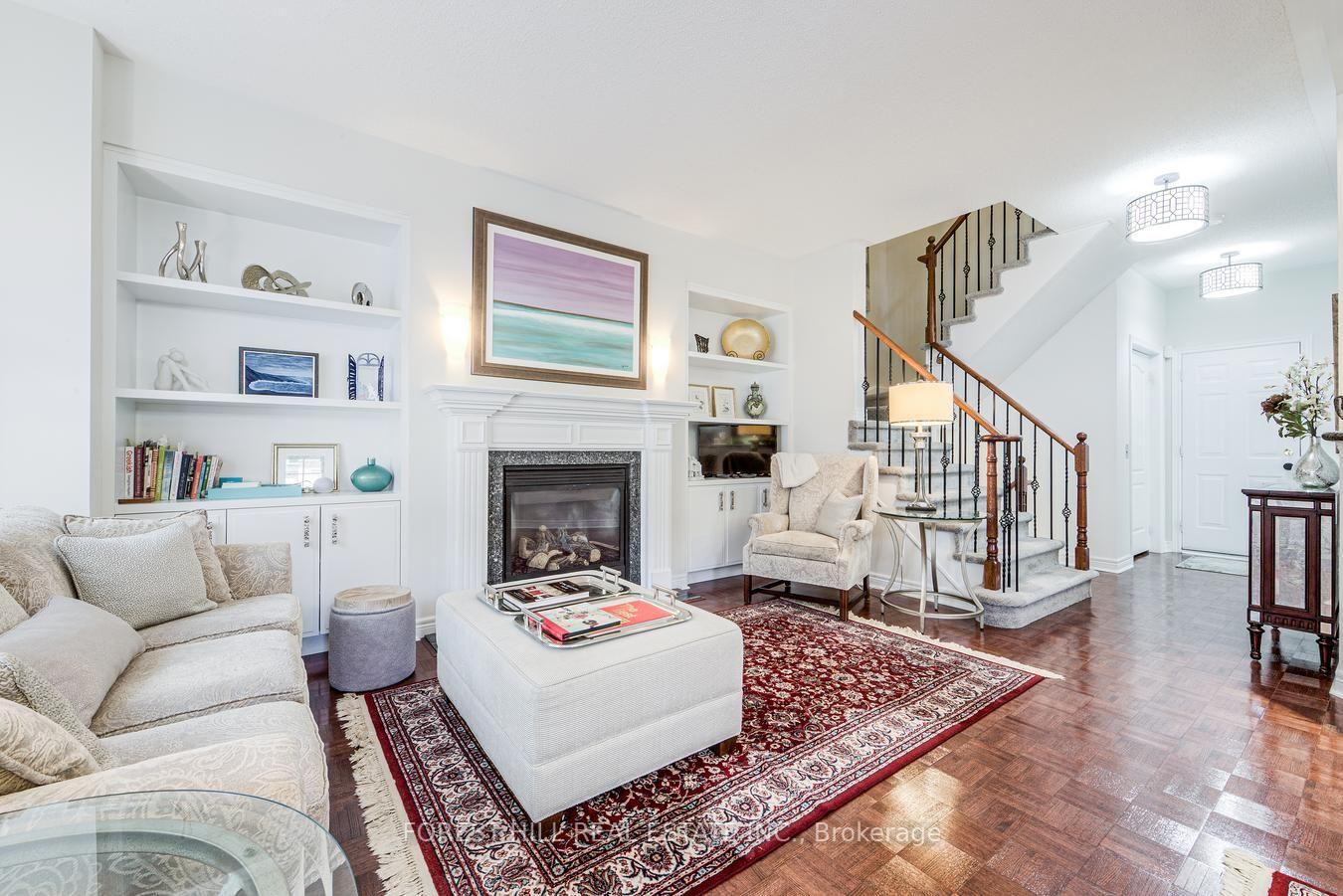 Photo 9 of 69 Louisburg Way, Markham, Greensborough — HOMEH