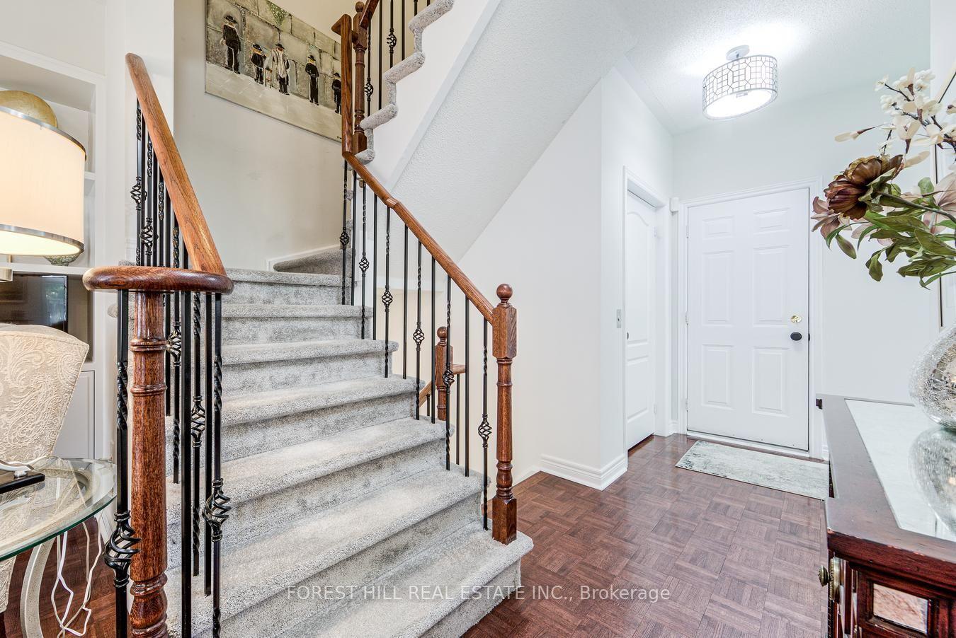 Photo 13 of 69 Louisburg Way, Markham, Greensborough — HOMEH