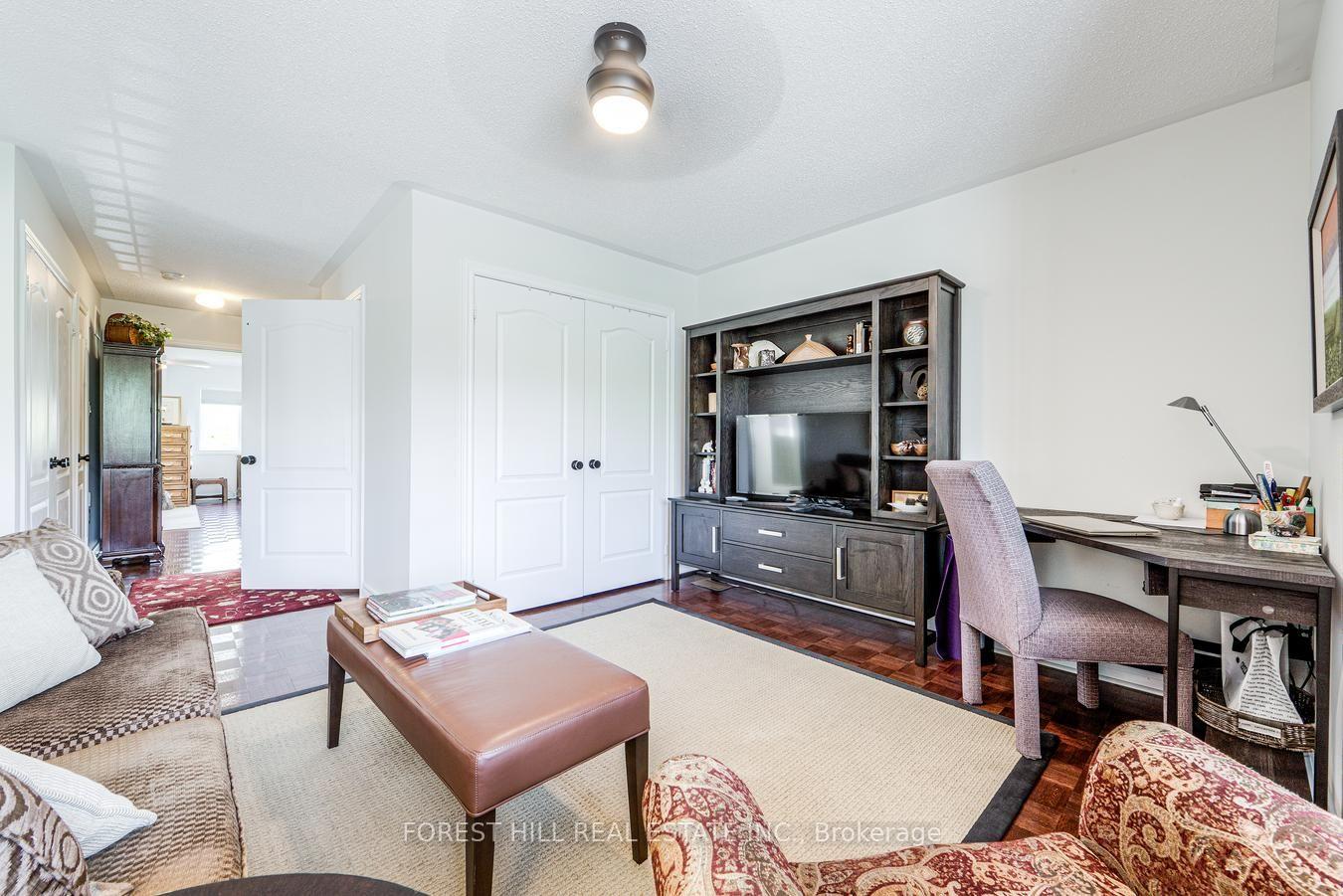 Photo 24 of 69 Louisburg Way, Markham, Greensborough — HOMEH