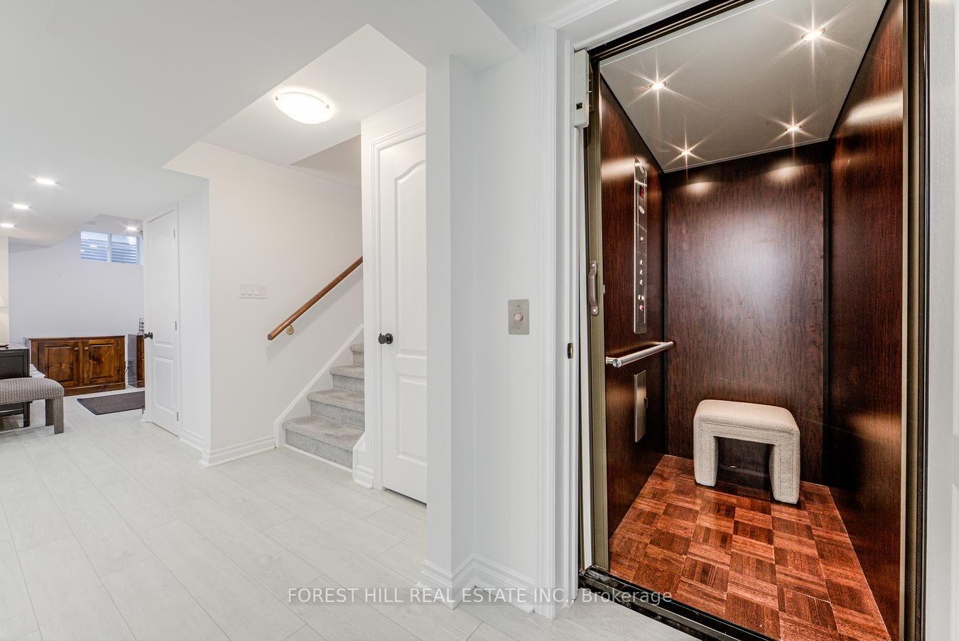 Photo 33 of 69 Louisburg Way, Markham, Greensborough — HOMEH