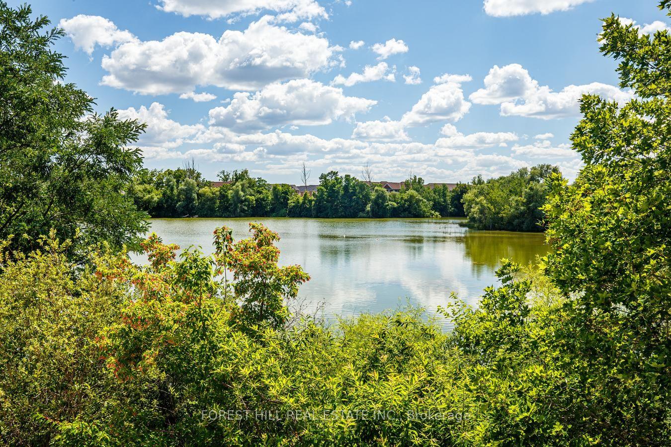 Photo 49 of 69 Louisburg Way, Markham, Greensborough — HOMEH