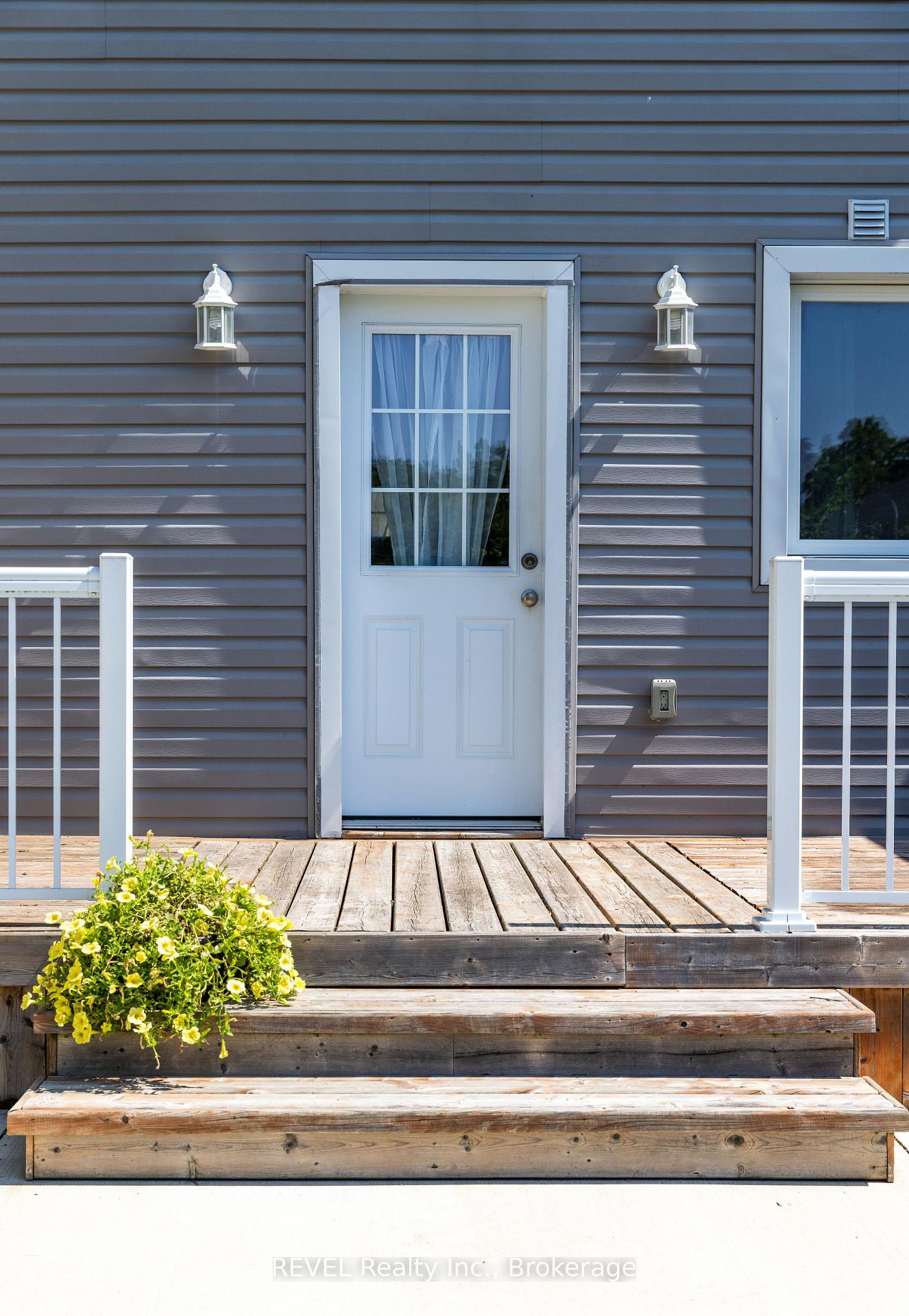 Photo 42 of 45 Parker Street, St. Catharines, Western Hill — HOMEH