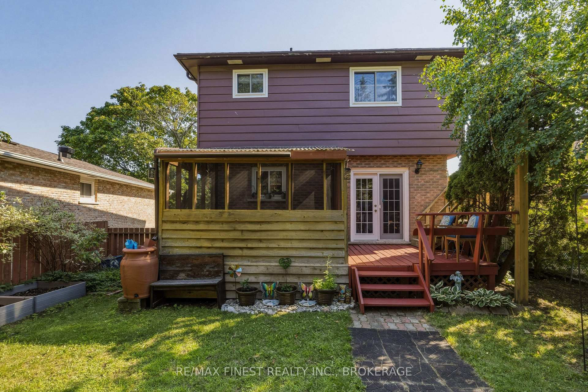 Photo 33 of 780 Cedarwood Drive, Kingston, City Northwest — HOMEH