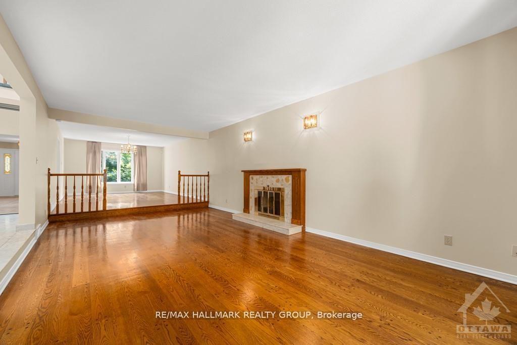 Photo 4 of 95 Macnabb Place, Ottawa, Rockcliffe — HOMEH